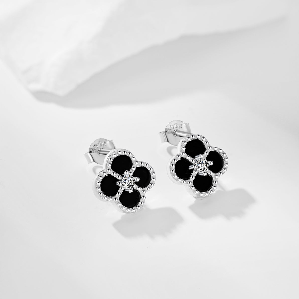Clove Studs