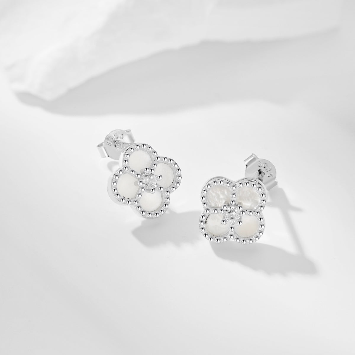 Clove Studs