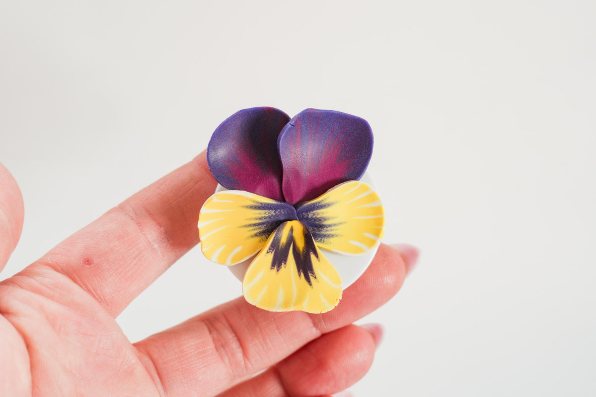 Floral Phone Grips