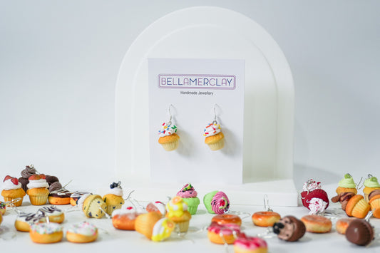 Vanilla Sprinkles Cupcake